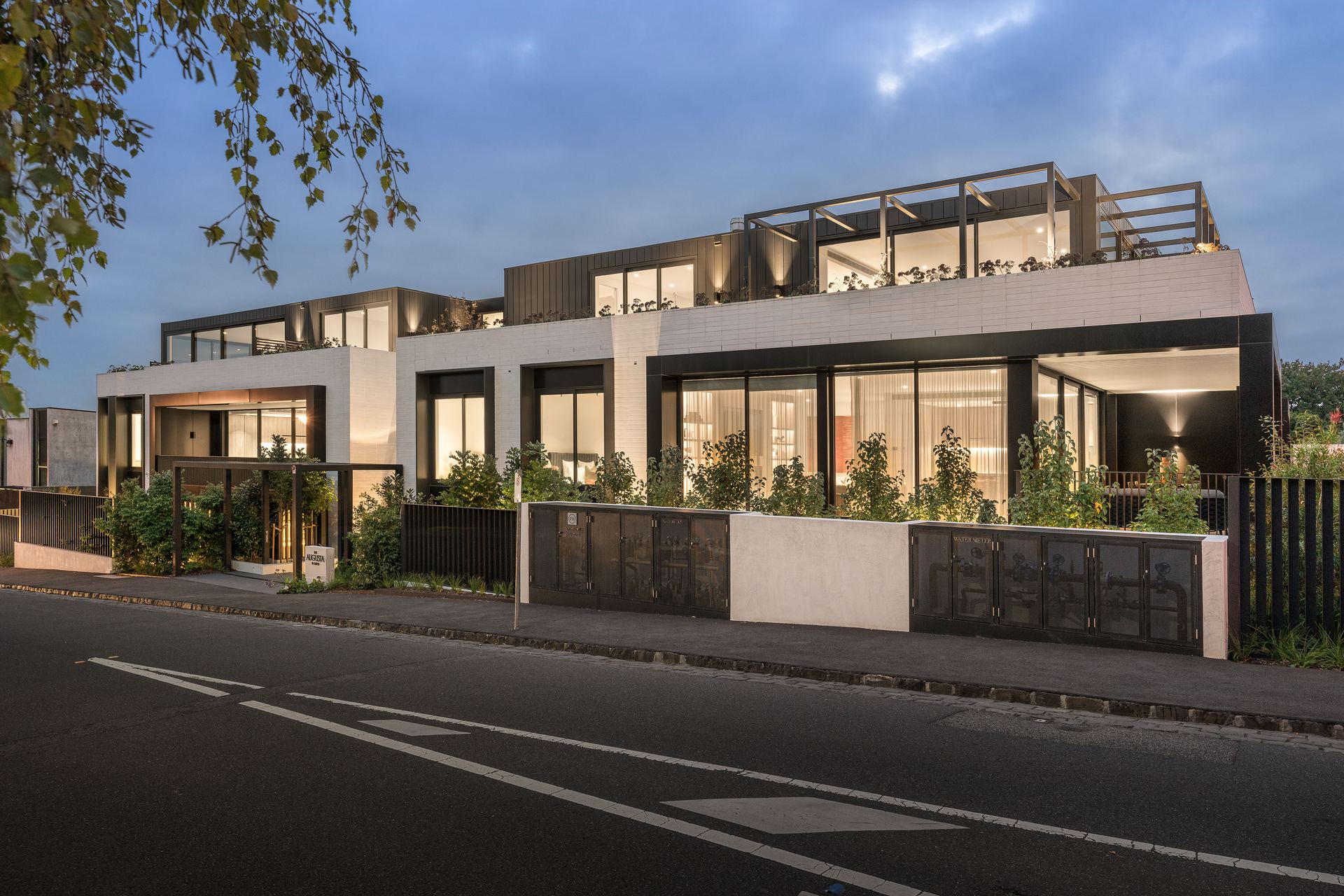 81 Davis Street, Kew — street elevation at dusk