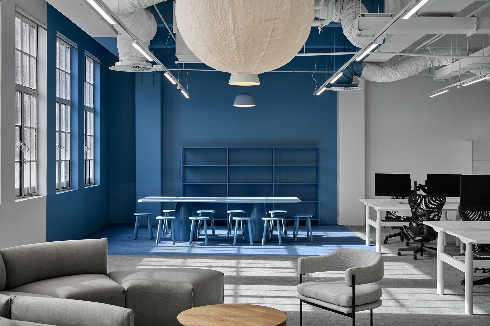299 Bourke Street — Omnicom workplace floor